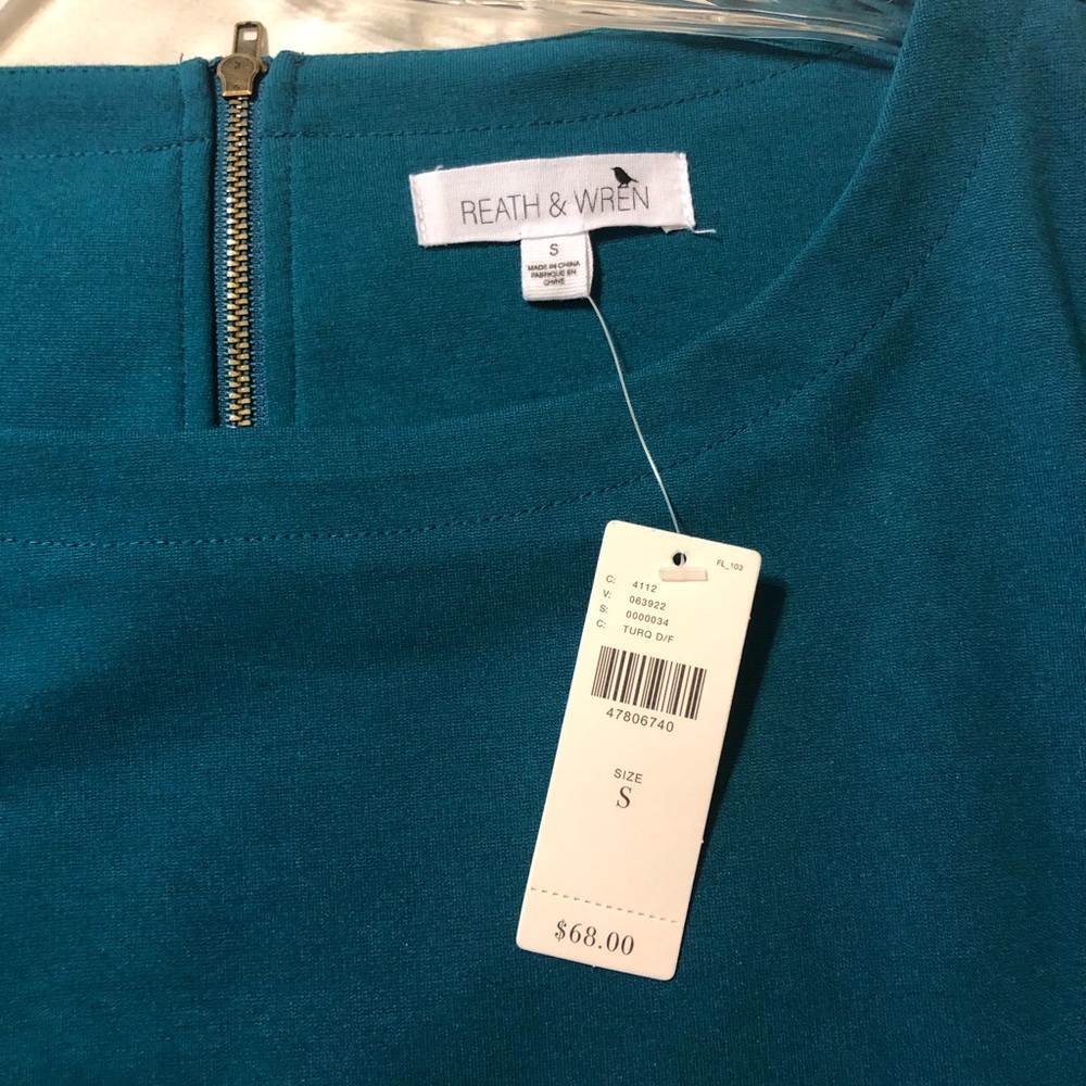 Small Reath & Wren Teal Top